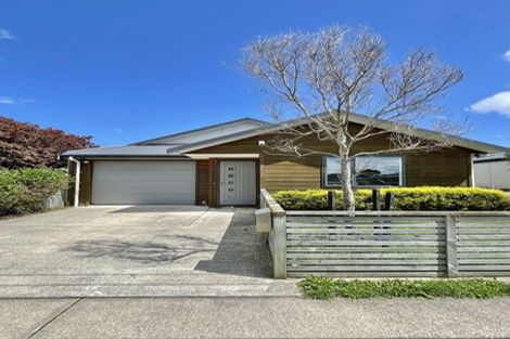 Photo of property in 3a Oxford Crescent, Ebdentown, Upper Hutt, 5018