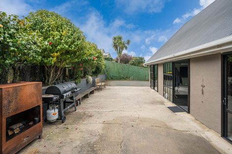 Photo of property in 220 South Road, Caversham, Dunedin, 9012