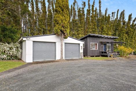 Photo of property in 28 Karaka Road, Whenuapai, Auckland, 0618