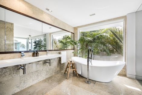 Photo of property in 21 Brighton Terrace, Mairangi Bay, Auckland, 0630