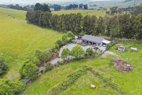 Photo of property in 243 Clevedon Kawakawa Road, Clevedon, Papakura, 2585