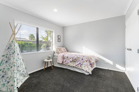 Photo of property in 20 Milson Drive, Papakura, 2110
