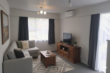 Photo of property in 53 Great South Road, Papakura, 2110