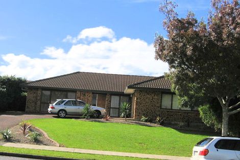 Photo of property in 67 Mirrabooka Avenue, Botany Downs, Auckland, 2010