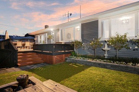 Photo of property in 32 Esk Street, Parkvale, Tauranga, 3112