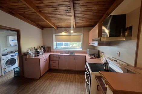 Photo of property in 30 Wells Road, Bucklands Beach, Auckland, 2012