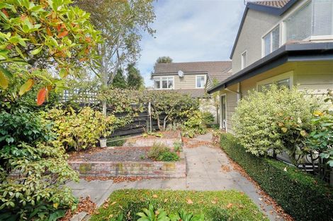 Photo of property in 1/127 Fendalton Road, Fendalton, Christchurch, 8014