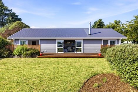 Photo of property in 35 Ngahana Place, Turangi, 3334