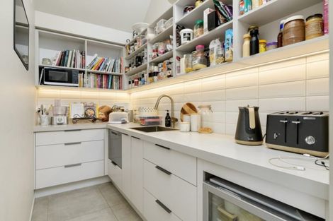 Photo of property in 13 Harvey Street, Tauranga South, Tauranga, 3112