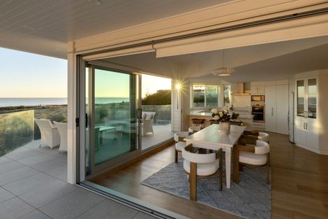 Photo of property in 233c Oceanbeach Road, Mount Maunganui, 3116