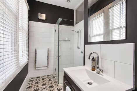 Photo of property in 121 Winchester Street, Merivale, Christchurch, 8014