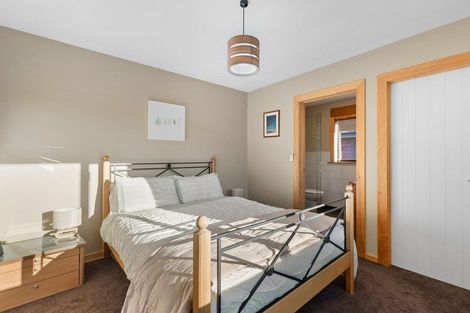 Photo of property in 22 Grayburn Lane, Albert Town, Wanaka, 9382