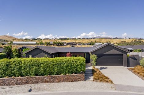 Photo of property in 10 Chadlington Way, Lower Shotover, Queenstown, 9304