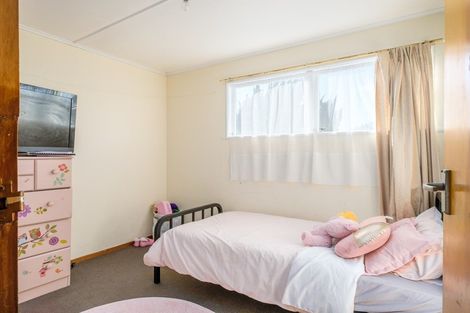 Photo of property in 2/2 Cobham Place, Te Hapara, Gisborne, 4010