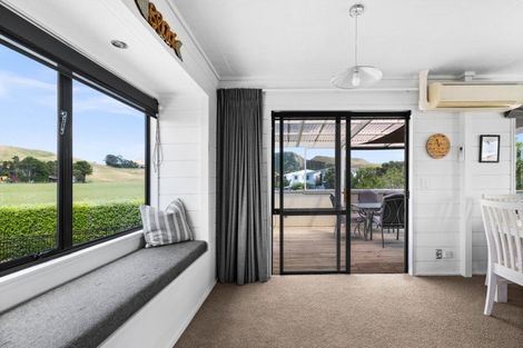 Photo of property in 91 Harper Road, Waimarama, Havelock North, 4294