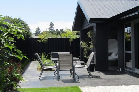 Photo of property in 18 Eric Batchelor Place, Waimate, 7924