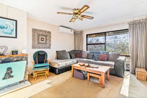 Photo of property in 34 Sullivan Avenue, Mangere Bridge, Auckland, 2022