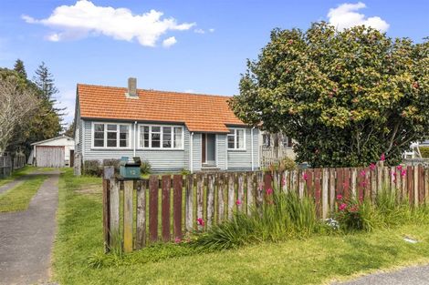 Photo of property in 12 Station Road, Te Puke, 3119