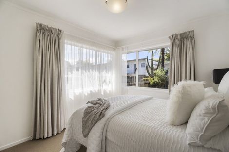 Photo of property in 1/7a Mountain Road, Mount Wellington, Auckland, 1072