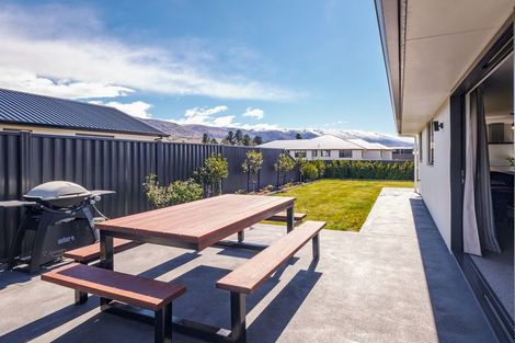 Photo of property in 25 Olds Crescent, Cromwell, 9310