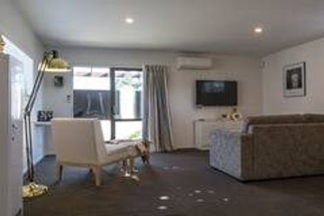 Photo of property in 145 Wairakei Road, Bryndwr, Christchurch, 8053