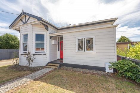 Photo of property in 3 Kelvin Street, Aramoho, Whanganui, 4500