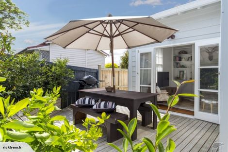 Photo of property in 1/54 Old Wairoa Road, Papakura, 2110