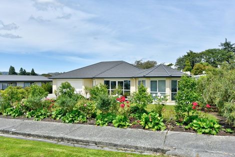 Photo of property in 12 Mary Street, Gore, 9710