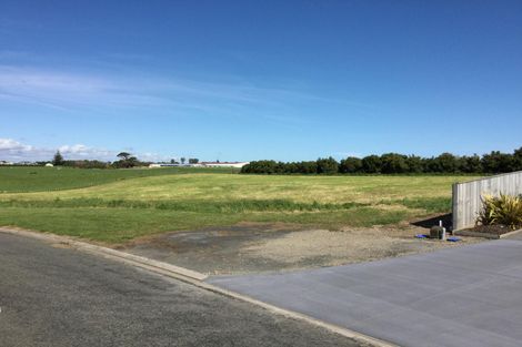 Photo of property in 6 Larlin Heights, Hawera, 4675