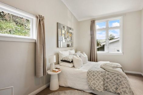 Photo of property in 94 Holloway Road, Aro Valley, Wellington, 6021