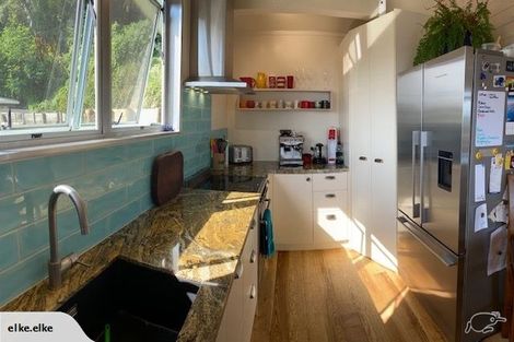 Photo of property in 92 Pohutukawa Avenue, Ohope, 3121