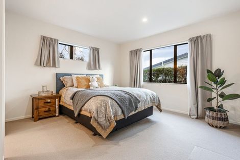 Photo of property in 59 Royal Road, Massey, Auckland, 0614