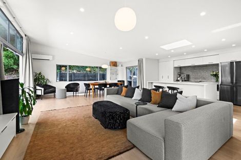 Photo of property in 37 Margaret Avenue, Havelock North, 4130