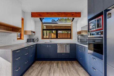 Photo of property in 6 Julius Place, Akaroa, 7520
