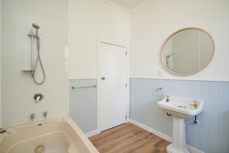 Photo of property in 25 Burrows Street, Bluff, 9814