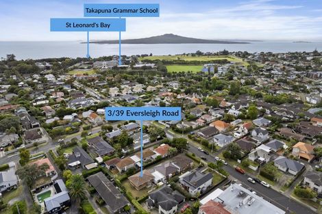 Photo of property in 3/39 Eversleigh Road, Belmont, Auckland, 0622
