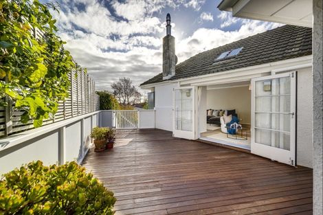 Photo of property in 48 Campbell Street, Havelock North, 4130