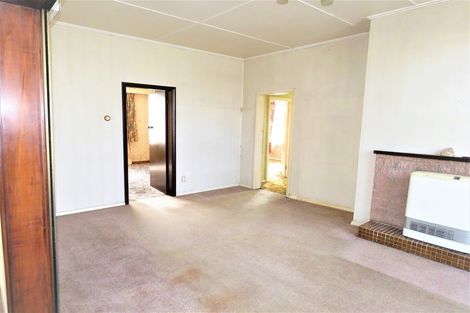 Photo of property in 38 Queen Street, Westport, 7825