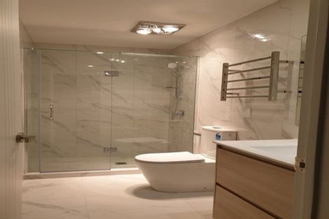 Photo of property in 7 Marco Place, Highland Park, Auckland, 2010