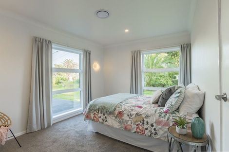 Photo of property in 301 Te Moana Road, Waikanae, 5036