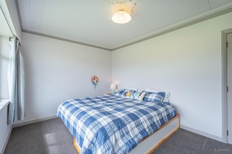 Photo of property in 30 Timaru Road, Waimate, 7924