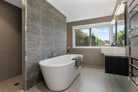 Photo of property in 1225 East Coast Road, Redvale, Albany, 0794