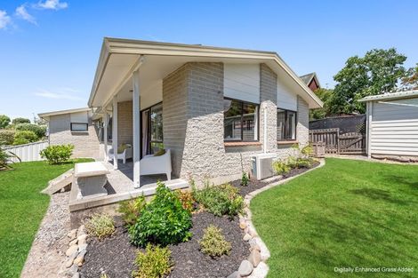 Photo of property in 2/24 Durham Drive, Havelock North, 4130