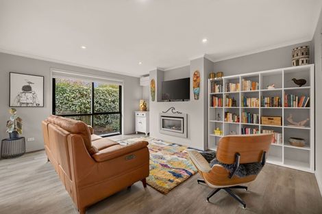 Photo of property in 6 Alluvial Court, Arthurs Point, Queenstown, 9371