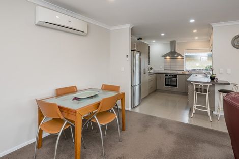 Photo of property in 63a Winchester Street, Levin, 5510