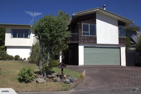 Photo of property in 5 Charlotte Street, Stanmore Bay, Whangaparaoa, 0932