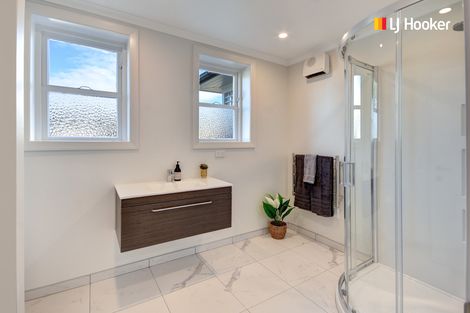 Photo of property in 10 Irvine Street, Mosgiel, 9024