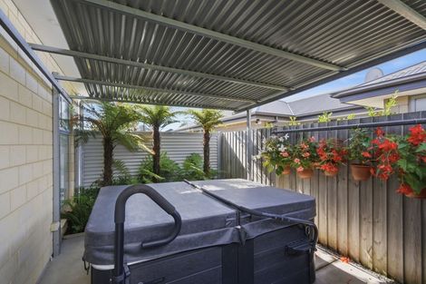 Photo of property in 5 Guardsman Place, Prebbleton, 7604