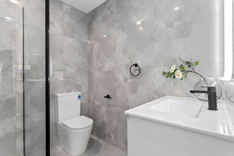 Photo of property in 7e Mildmay Road, Henderson, Auckland, 0610