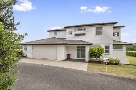 Photo of property in 156 Kittiwake Drive, Schnapper Rock, Auckland, 0632